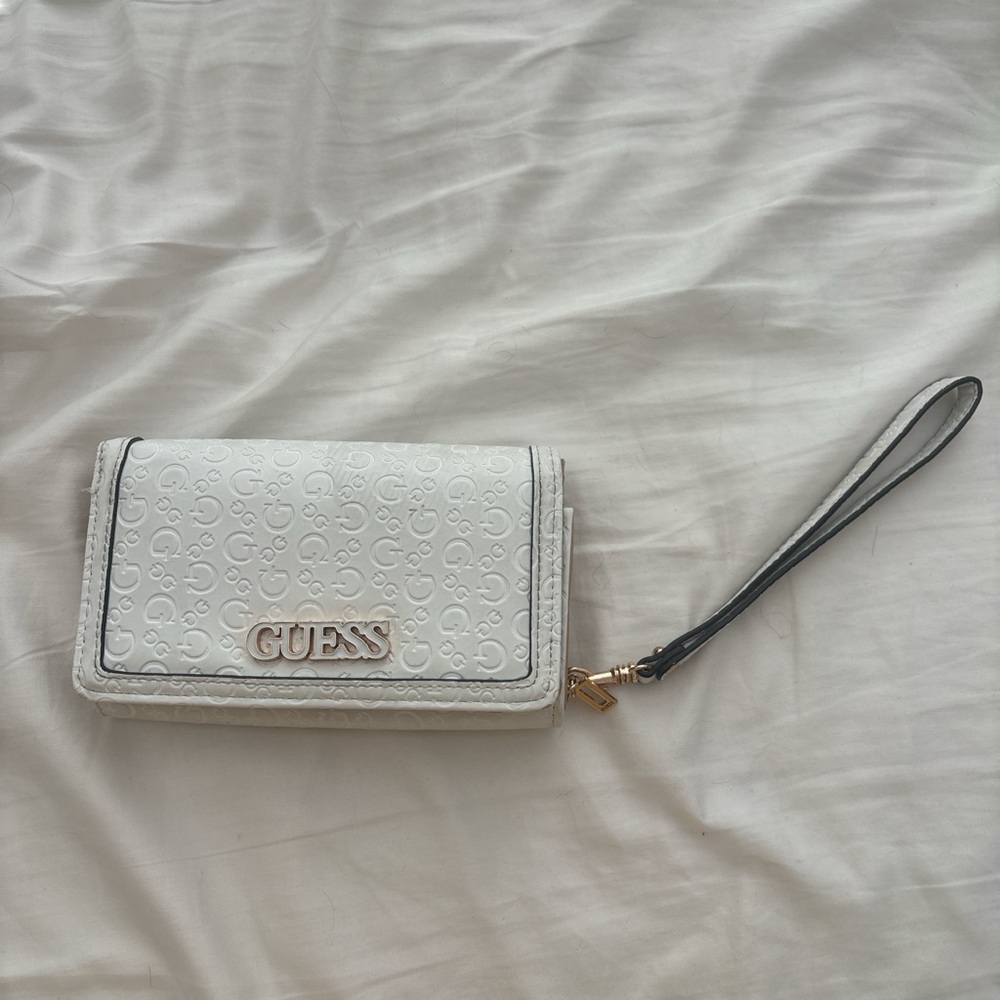 GUESS Embossed White Wristlet Clutch